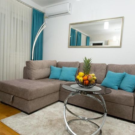 Apartman Sunset สเรมสกา มิโตรวิตซา ภายนอก รูปภาพ
