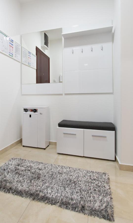 Apartman Sunset สเรมสกา มิโตรวิตซา ภายนอก รูปภาพ