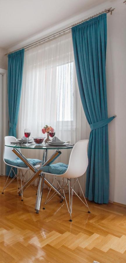 Apartman Sunset สเรมสกา มิโตรวิตซา ภายนอก รูปภาพ