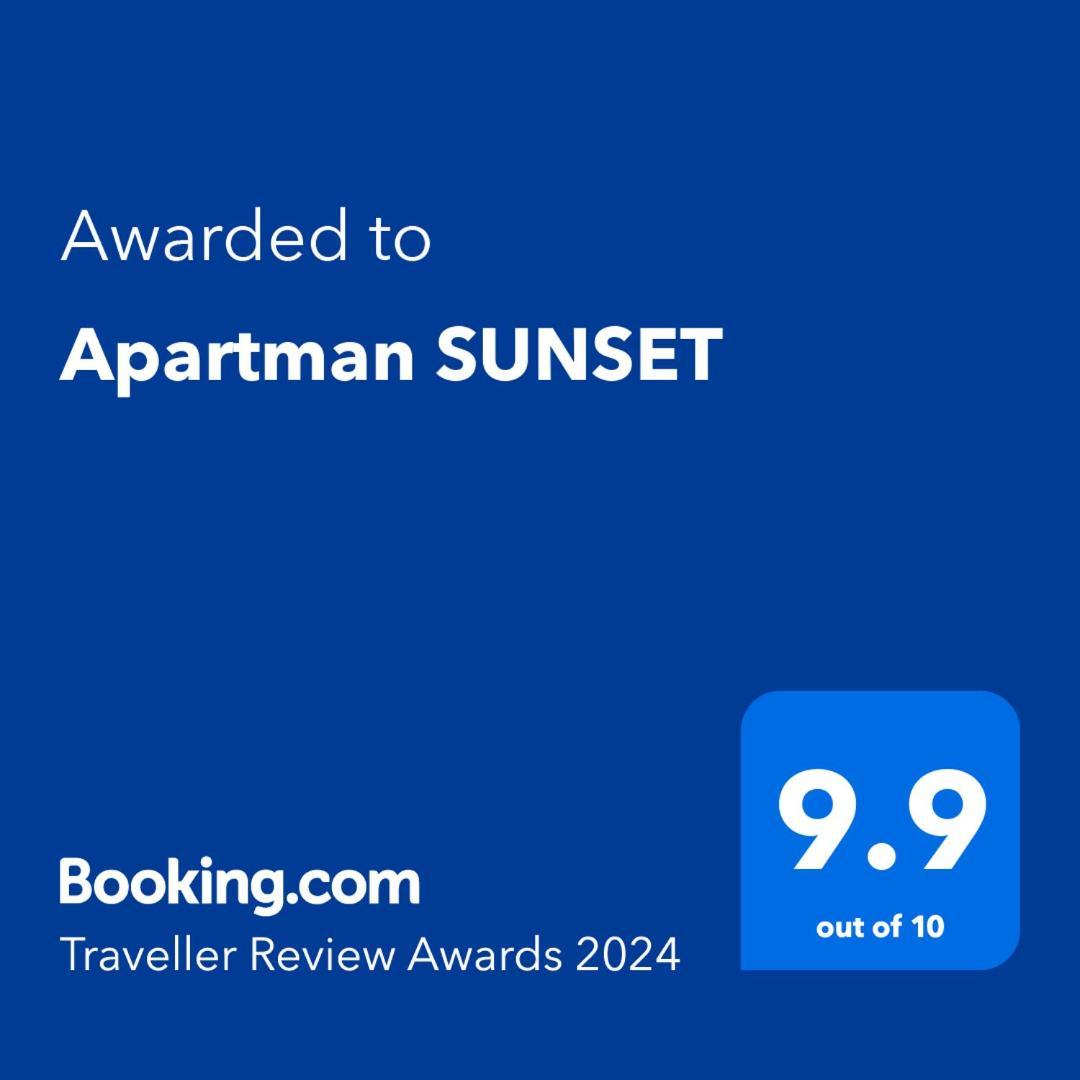 Apartman Sunset สเรมสกา มิโตรวิตซา ภายนอก รูปภาพ